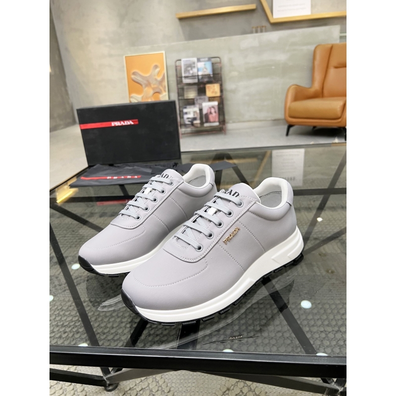 Pra*a sneakers
